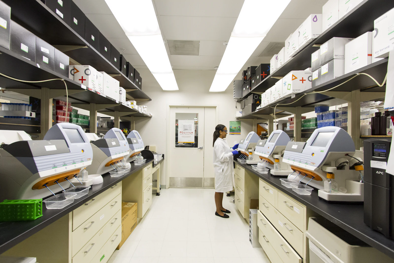 Analysis laboratory where material specifications are verified
