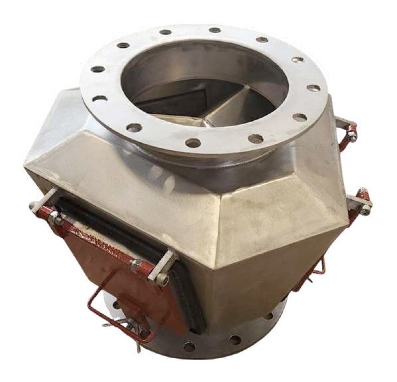Hinged magnetic sleeve separator for pipelines